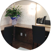 Powder room for women